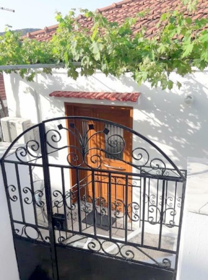 Ariti Holiday Apartment Vathy  Exterior photo